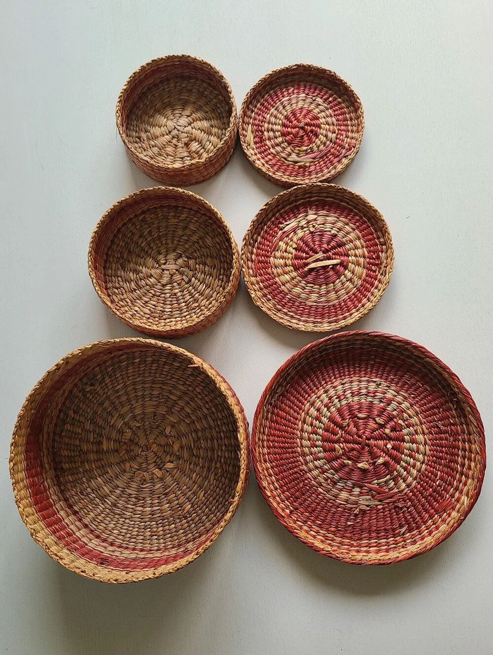 Vintage Wheat Grass Nesting Baskets with Lids